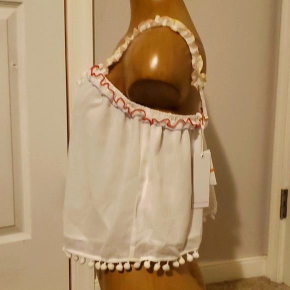 Red Carter Womens Ivory Pom Pom Crop Cami Tank Top Shirt NWT small - Picture 2 of 4